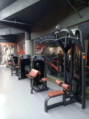 중간 로더 내쪽 허벅지 부착기 Universal Commercial Gym 핀 로딩 장비