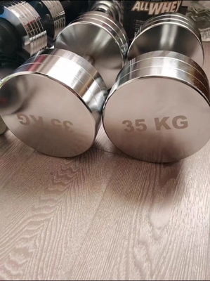 크롬 덤블 (Chrome Dumbbell) 은 비프레마 (Befreema) 의 힘 훈련에 완벽한 추가입니다.