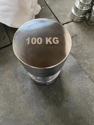크롬 덤블 (Chrome Dumbbell) 은 비프레마 (Befreema) 의 힘 훈련에 완벽한 추가입니다.