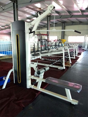 두 가지 기능의 Lat Pulldown Row 피트니스 장비로 어깨와 등을 강화합니다.
